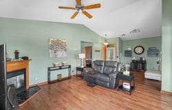 10578 Ontario Drive, Crown Point, IN 46307