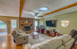 106 PARKVIEW CIRCLE, Mountain Home, AR 72653