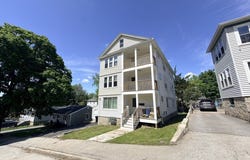 4 Glade St, Worcester, MA 01610