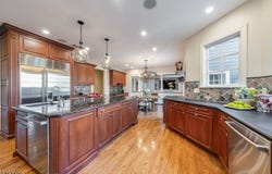 5 Kincaid Ln, Chatham Twp., NJ 07928-1273