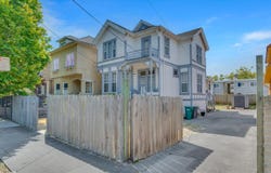 1071 59Th St, Oakland, CA 94608