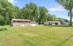 5511 Donner Drive, New Franklin, OH 44216
