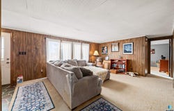 24889 343rd Ave, Chamberlain, SD 57325