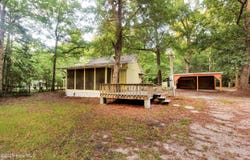 684 W Firetower Road, Swansboro, NC 28584