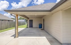 2584 Pineridge Street, Thibodaux, LA 70301