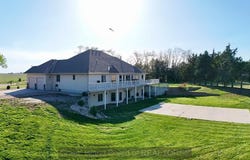 1505 W Road, Central City, NE 68826