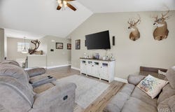 205 Ridgeview Drive, St Robert, MO 65584