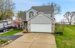 37330 Lakeshore, Harrison Twp, MI 48045