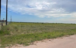 17303 La Coma Service Road, Edinburg, TX 78581