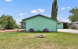 2631 W Beacon Ave, Spokane, WA 99208