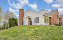 2077 RALEIGH ROAD, HUMMELSTOWN, PA 17036