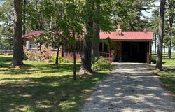 19755 Wildwood Drive, Raymondville, MO 65555