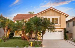 42 Christamon West, Irvine, CA 92620