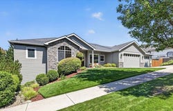 4565 Marissa Circle, Medford, OR 97504