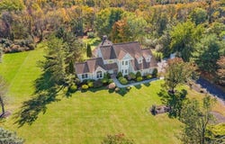 24 Lehigh Rd, Branchburg Twp., NJ 08853-4010