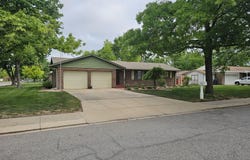 1006 Wyoming Ave, Hutchinson, KS 67502