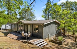 1460 Grays Creek Road, Grants Pass, OR 97527