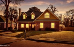 3510 Bramblewood Circle, Pascagoula, MS 39581