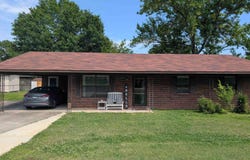 680 E German Lane, Conway, AR 72032