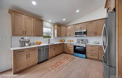 10204 Riehl Farm Drive, Potosi, MO 63664