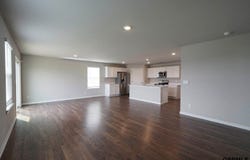 225 North 10th Avenue, Springfield, NE 68059