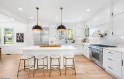 519 Lenox Ave, Westfield Town, NJ 07090-2160