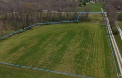 20765 Oak Rest Road, Brighton, IL 62012