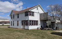 206 E Clark Street, Calmar, IA 52132