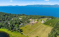 33676 Hilltop Terrace, Bigfork, MT 59911