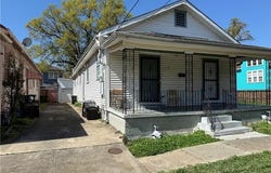 3528 TOLEDANO Street, New Orleans, LA 70125