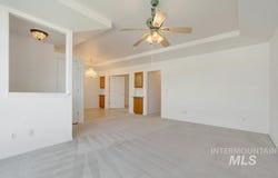 137 Country Lane Loop, Payette, ID 83661