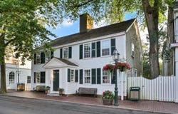 37 Main Street, Edgartown, MA 02539