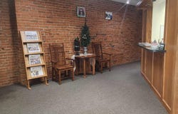 121 S 3Rd Street, Knoxville, IA 50138-2506