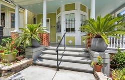 524 E Henry Street, Savannah, GA 31401