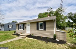 10169 LOCUST STREET, LAUREL, DE 19956