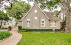 3201 Lamesa Place, Fort Worth, TX 76109