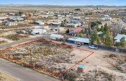 408 NE 8th St, Marathon, TX 79842