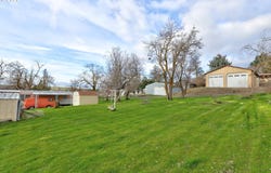 400 LINCOLN St, Moro, OR 97039