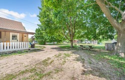 826 Chestnut Street, Cadillac, MI 49601