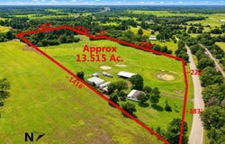 405 Old Highway 20, McDade, TX 78650