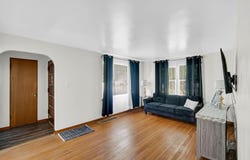 1026 W Home Avenue, Hobart, IN 46342