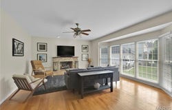 14826 Straub Hill Lane, Chesterfield, MO 63017