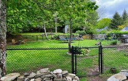 72 Farnum Pike, Smithfield, RI 02917