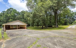 313 W Steeple Chase Road, Greensboro, NC 27406