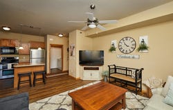 1301 N 6th Street unit: 13, Indianola, IA 50125