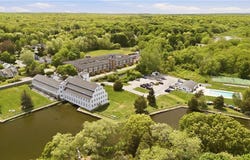 40 Web Avenue, North Kingstown, RI 02852