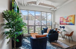 60 E Spring Street, Columbus, OH 43215