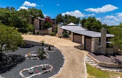22 Indian Creek Loop, Kerrville, TX 78028
