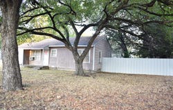 1802 Cottonwood Road, Carrollton, TX 75006