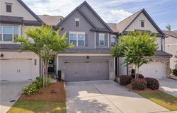 5615 Parkview Lane, Flowery Branch, GA 30542